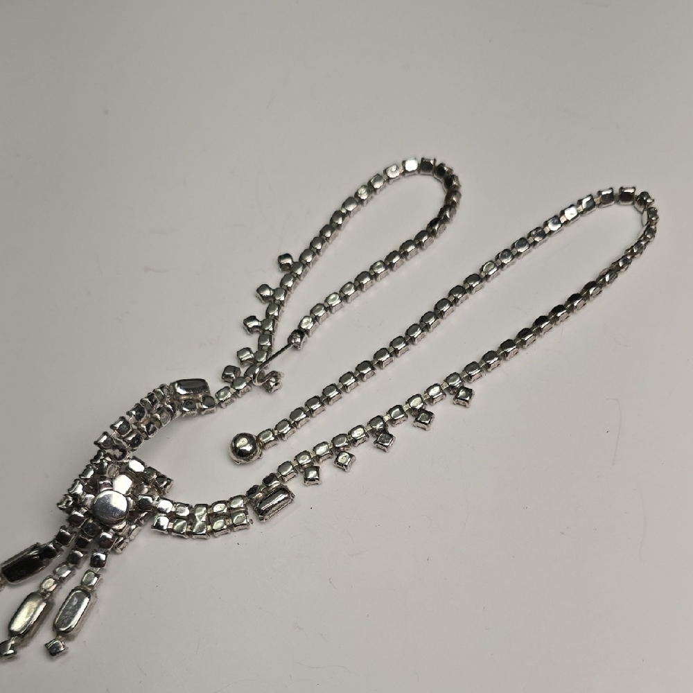 Vintage Rhinestone Necklace - Picture 5 of 7